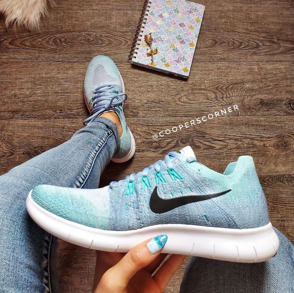 NEW Nike Free Rn Flyknit - Picture 2 of 8